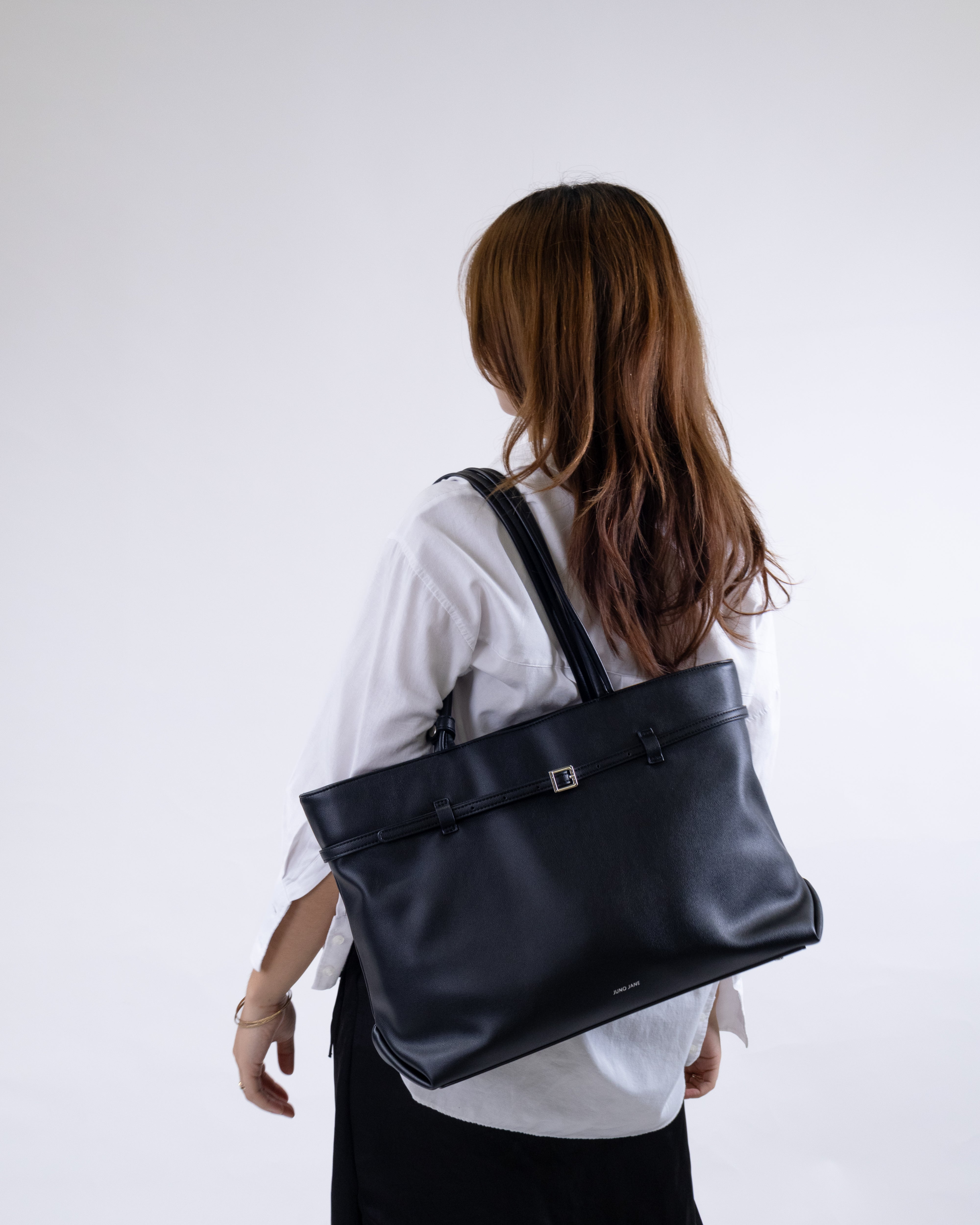 J.J Noa Tote – Schwarz