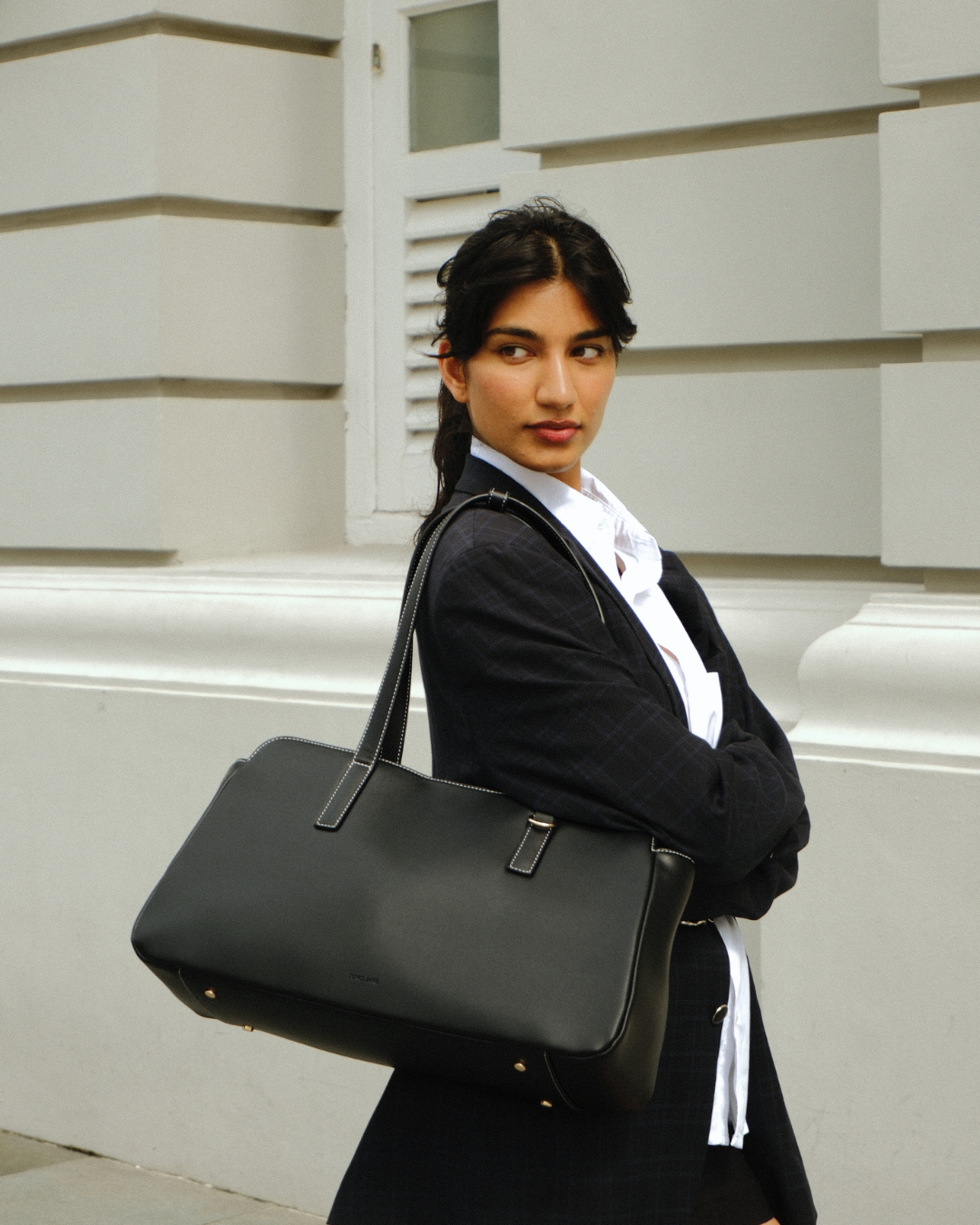 J.J Kai Tote – Schwarz